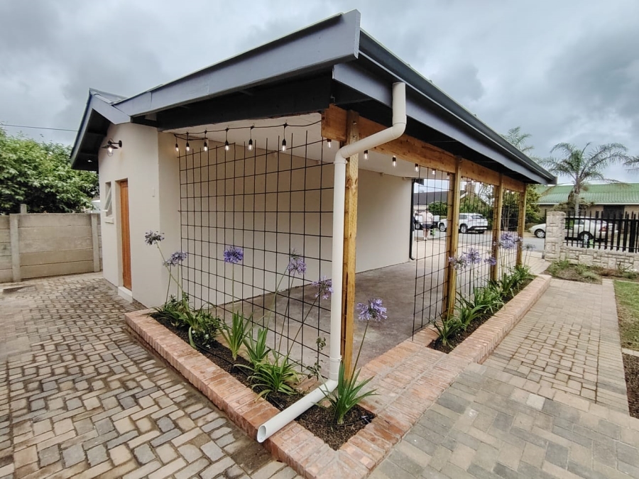 3 Bedroom Property for Sale in Hartenbos Central Western Cape